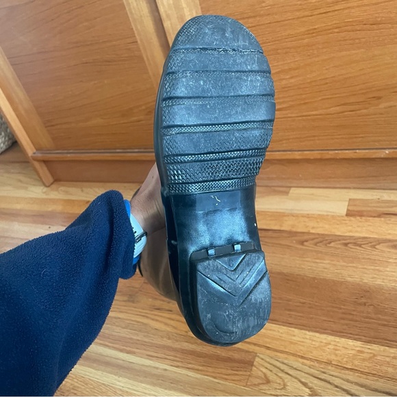 Tall Black Glossy Hunter Rainboots - Picture 9 of 10